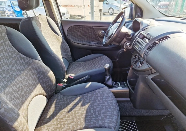 Nissan Note cena 12900 przebieg: 153000, rok produkcji 2006 z Kutno małe 631